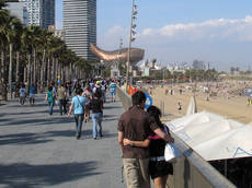 Solo Alemania emite menos turistas.