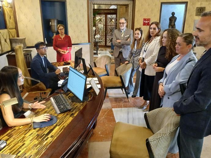 Hecansa forma a más de un centenar de estudiantes con clases teóricas y prácticas