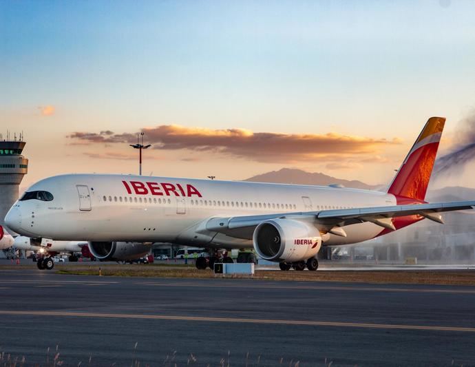 Coruña, Lugo, Palencia, Torrelavega y Cartagena se unen a Bus&amp;Fly
