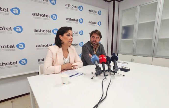 Ashotel exige “valentía” para declarar zona sensible a Tenerife Sur