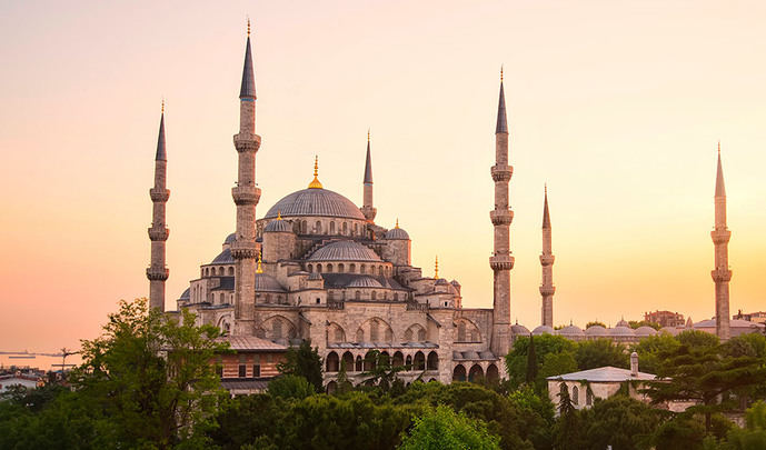 Estambul, Venecia y Edimburgo disparan sus reservas para este otoño