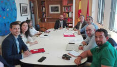 Se han reunido con el nuevo director de la Oficina de Cultura y Turismo.