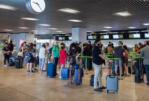 Los países europeos siguen implantando medidas a los turistas españoles