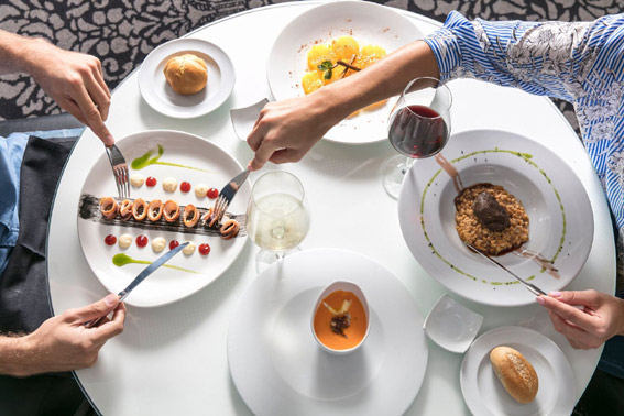 Gastronomía, experiencias y sostenibilidad, tendencias para 2024