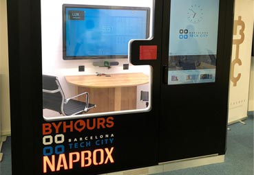 Presentan una cabina para pequeñas reuniones