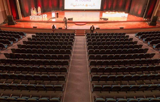 Cataluña, Madrid, País Vasco y Cantabria fijan sus normas para celebrar congresos