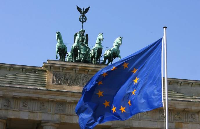 España se suma a impulsar la política turística europea