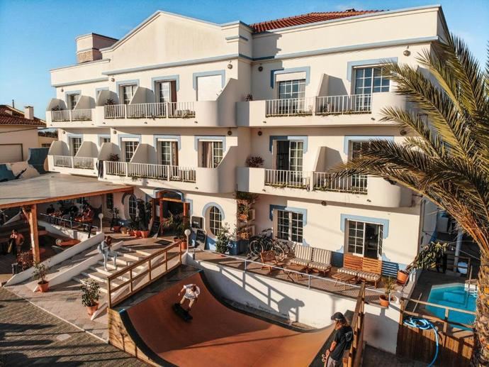 SmartRental Group adquiere el Selina Peniche e impulsa Malacuna