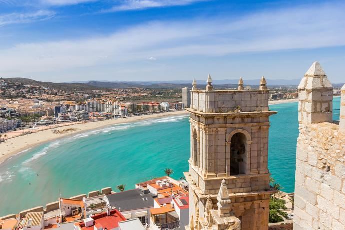 Peñíscola, uno de los destinos más demandados por los viajeros sénior, según Cibeles.