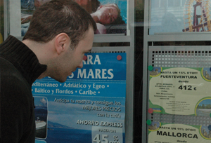 Seis de cada diez clientes acuden a la agencia física con ofertas de competidores