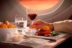 Qatar Airways selecciona cuidadosamente los vinos que sirve a bordo.