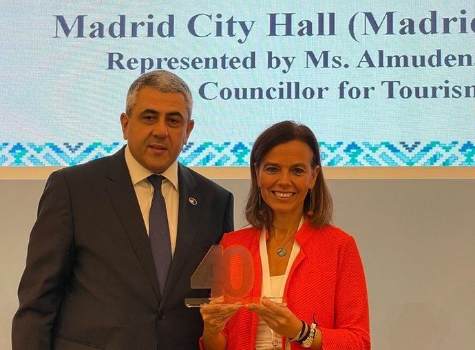 Madrid recibe el reconocimiento por su contribución como miembro de la OMT