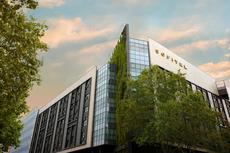 El Hotel Sofitel Barcelona Skipper inaugura su terraza El Cielo