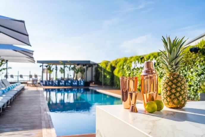 El Hotel Sofitel Barcelona Skipper inaugura su terraza El Cielo