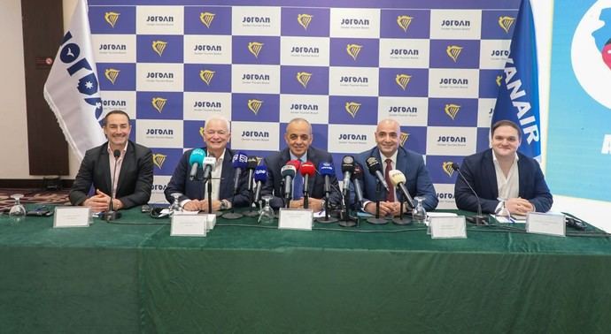 Rueda de prensa de presentación.