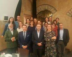 Los asistentes a la comida de trabajo.