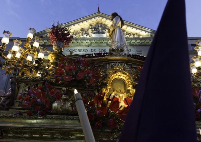 Los españoles gastarán un 15% más en reservas online de viajes para Semana Santa