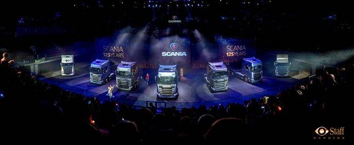 La presentación de los nuevos modelos de Scania en la Caja Mágica de Madrid.