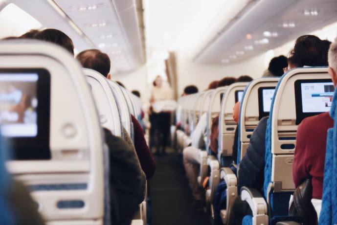 Los pasajeros aéreos internacionales casi alcanzan los siete millones en febrero