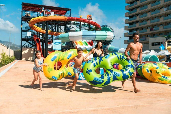 Oropesa prevé un año récord impulsado por los hoteles de Magic World Resort