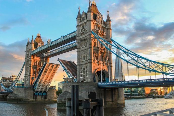 El sistema ETA para viajar al Reino Unido ya está vigente para los no europeos