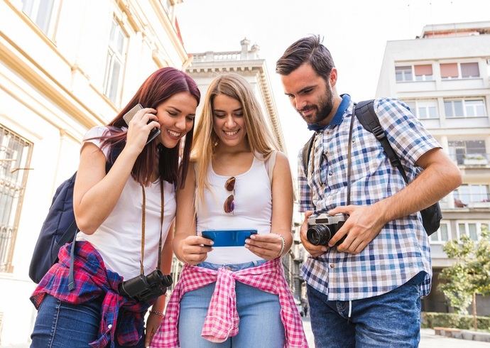 El 55% de los millennials españoles reserva sus vacaciones a última hora