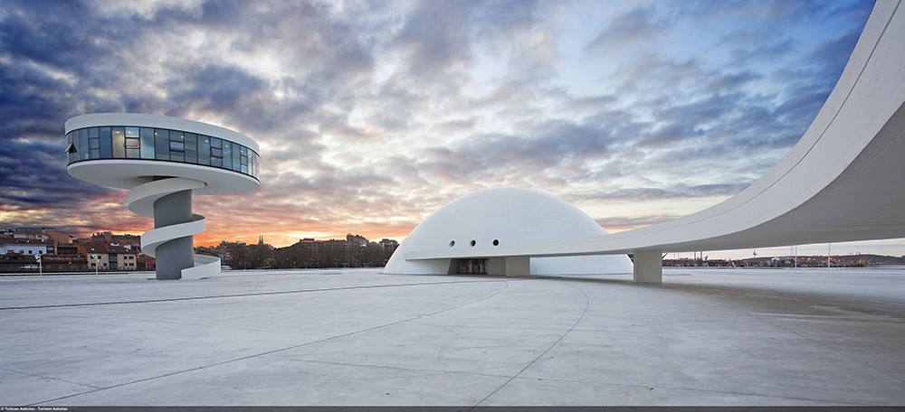 Centro Niemeyer (Turismo Asturias)